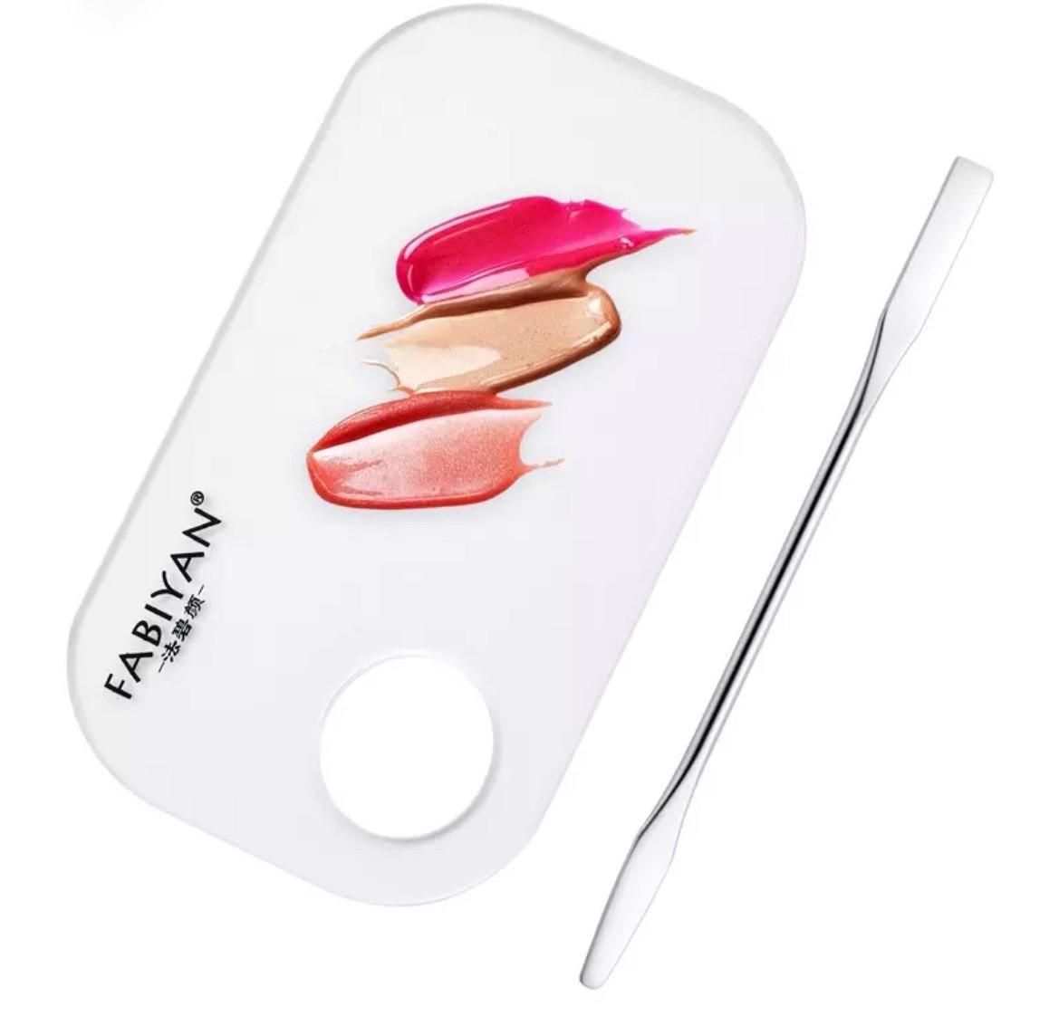 Палитра пластиковая овальная для смешивания косметики (14223) - фото 2 Палитра пластиковая овальная для смешивания косметики (14223) - фото 2