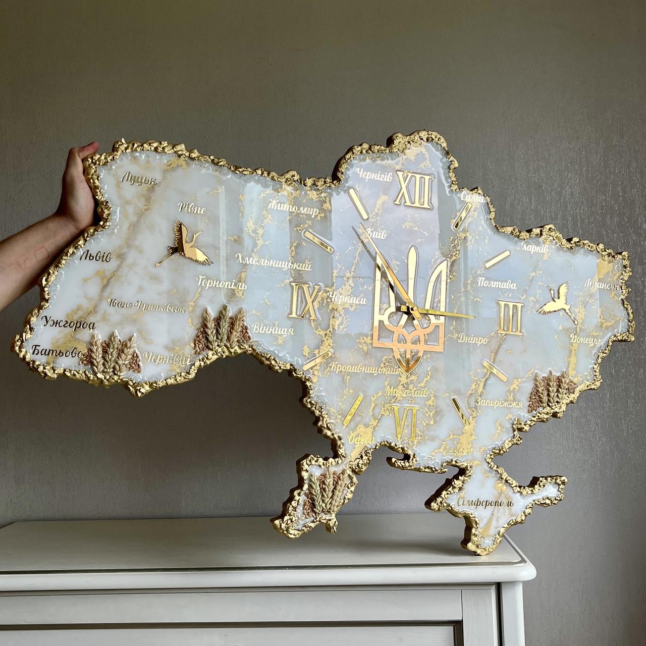 Часы настенные из эпоксидной смолы Карта Украины 70х45 см