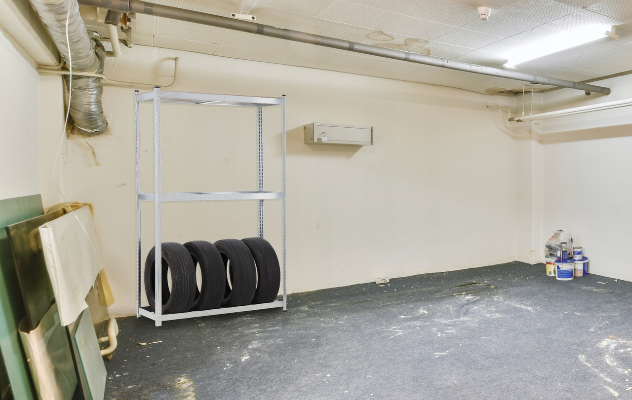 Стеллаж металлический Garden Line для 8 шин с дополнительной полкой до 175 кг на полку 180x120x40 см (REA5219) - фото 6 Стеллаж металлический Garden Line для 8 шин с дополнительной полкой до 175 кг на полку 180x120x40 см (REA5219) - фото 6