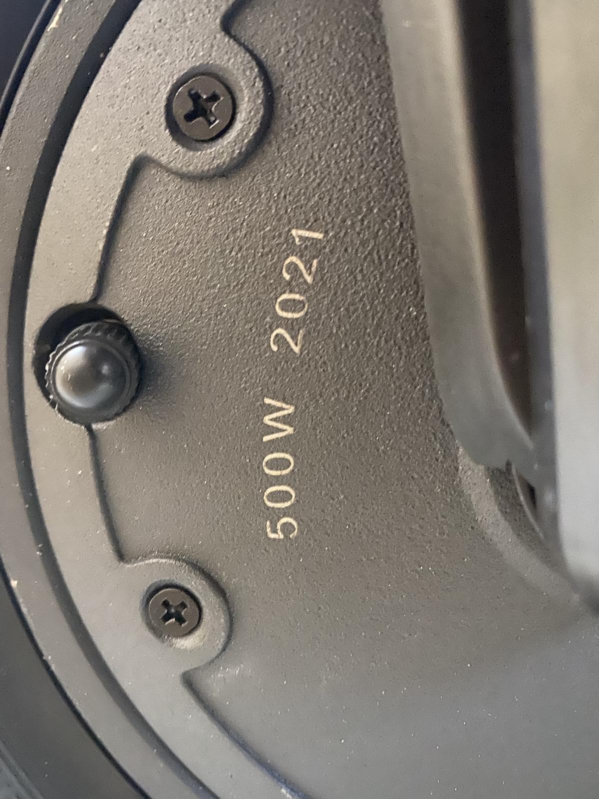 Електросамокат Crosser E9 Premium 10 дюймів Perforation Білий - фото 10 Електросамокат Crosser E9 Premium 10 дюймів Perforation Білий - фото 10