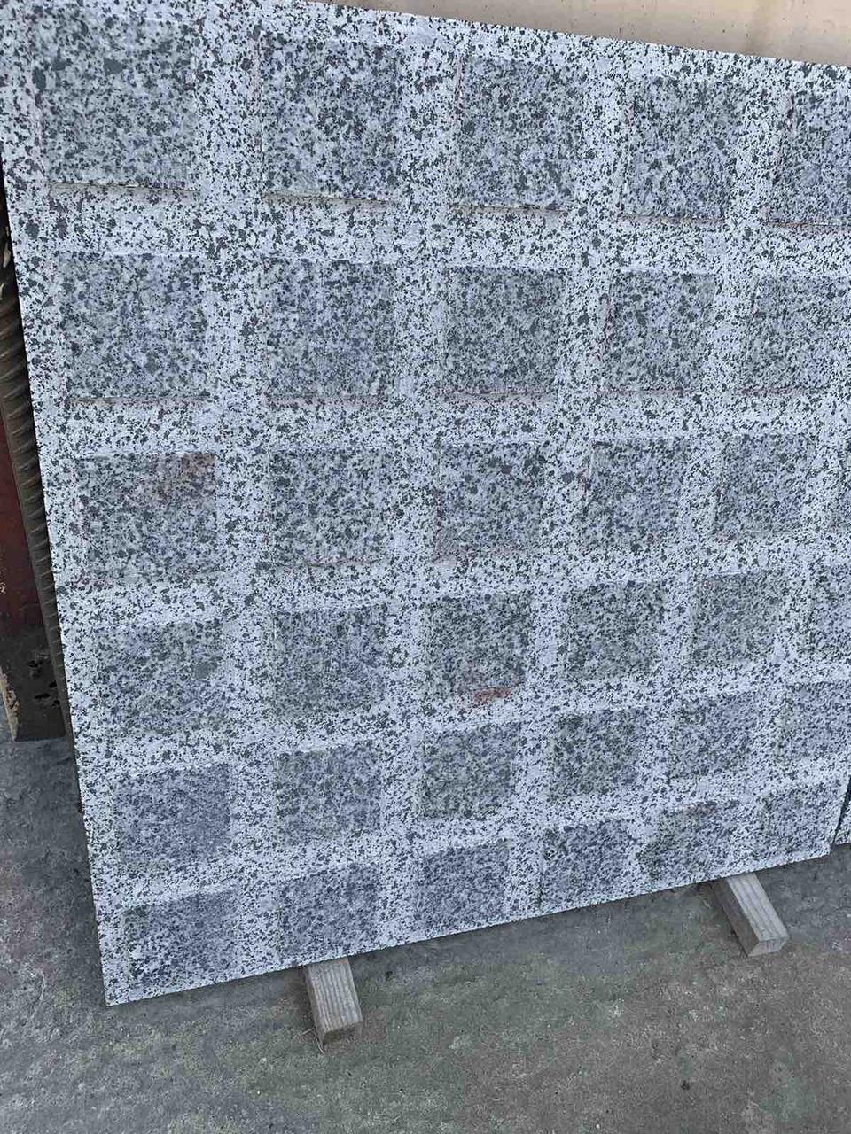 Плитка з граніту тактильна 300х300х30 мм 10 шт. 1 м2 (25887466) - фото 4 Плитка з граніту тактильна 300х300х30 мм 10 шт. 1 м2 (25887466) - фото 4