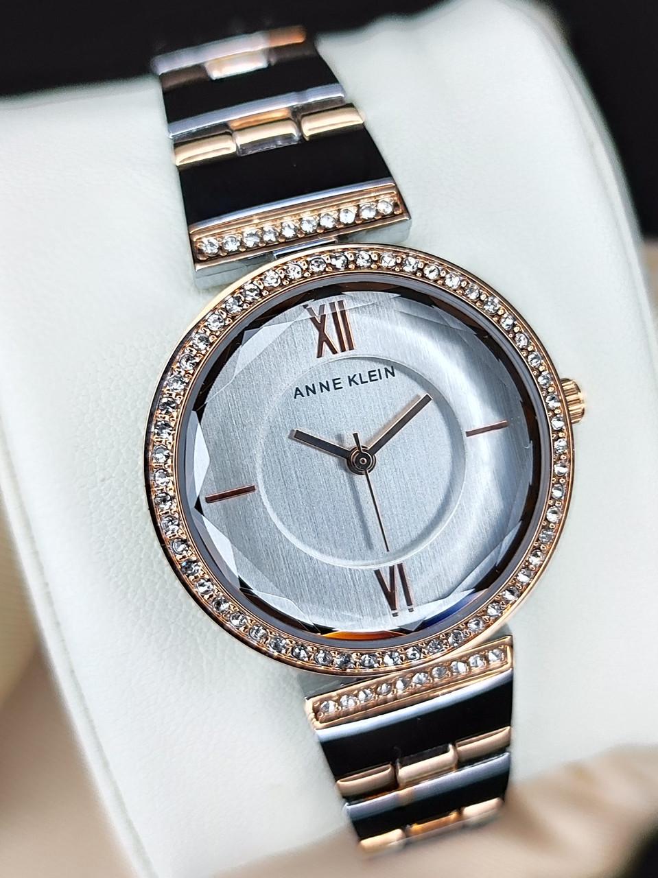 Наручные часы женские Anne Klein AK/3903SVRT с серебристым циферблатом и стальным браслетом