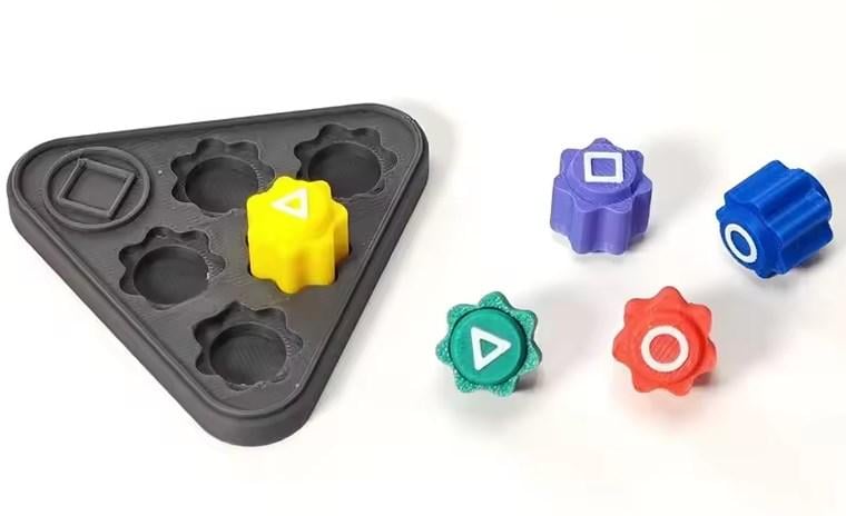 Настольная игра Gonggi из фильма Игра в кальмара с досточкой (2482224480)