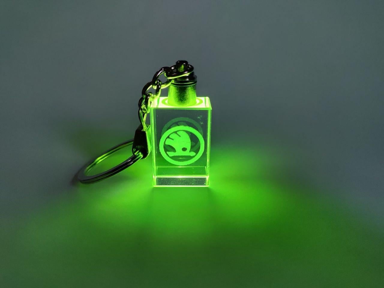 Брелок LED Кристалл SKODA (1850576406)