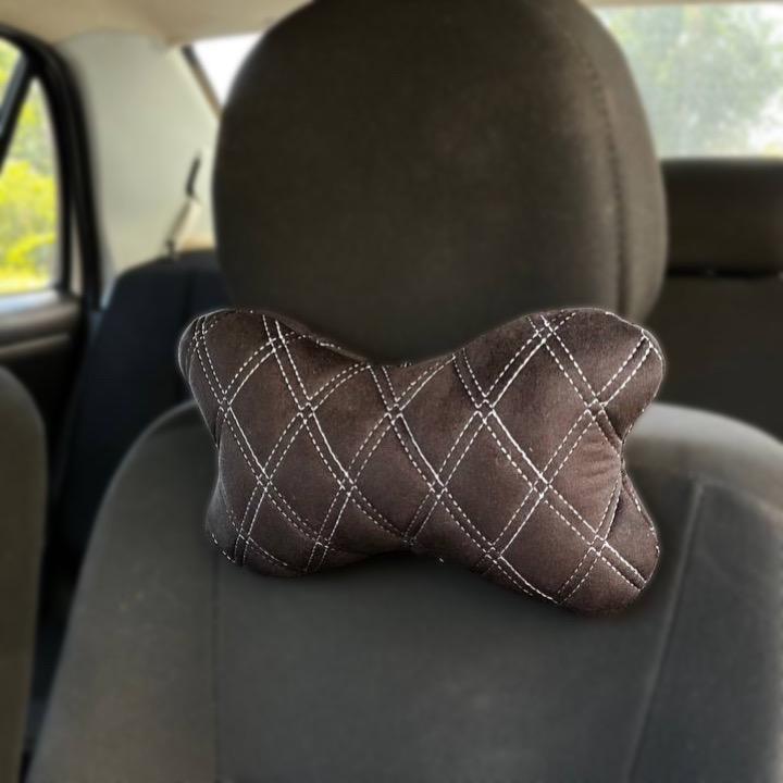 Подушка в машину с двойной строчкой 27x16x8 см Черный (24167320) - фото 1