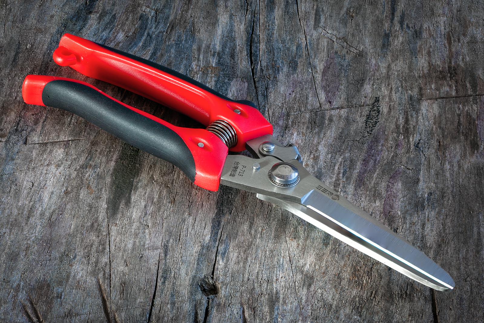 Секатор-ножиці садові Sagawata з нержавіючої сталі подовжені 225 мм (P-713_L) - фото 14 Секатор-ножиці садові Sagawata з нержавіючої сталі подовжені 225 мм (P-713_L) - фото 14