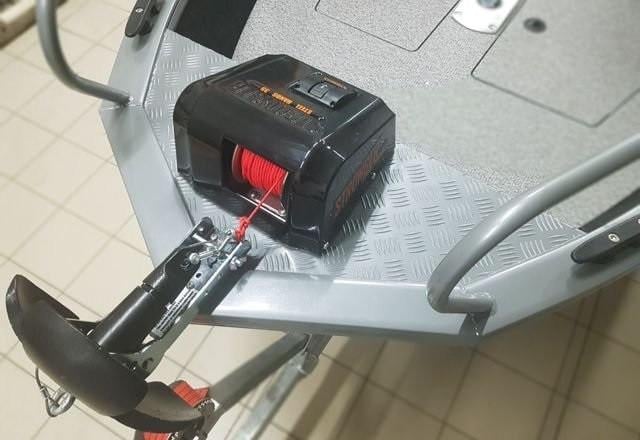 Якірна лебідка Stronger Steel Hands 35 для моторних човнів - фото 2 Якірна лебідка Stronger Steel Hands 35 для моторних човнів - фото 2