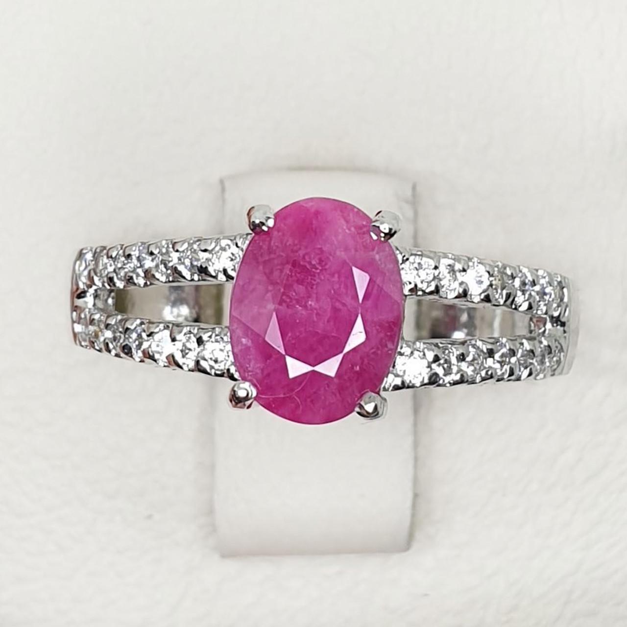 Кольцо серебряное с рубином р. 19 4,5 г (1405553476)