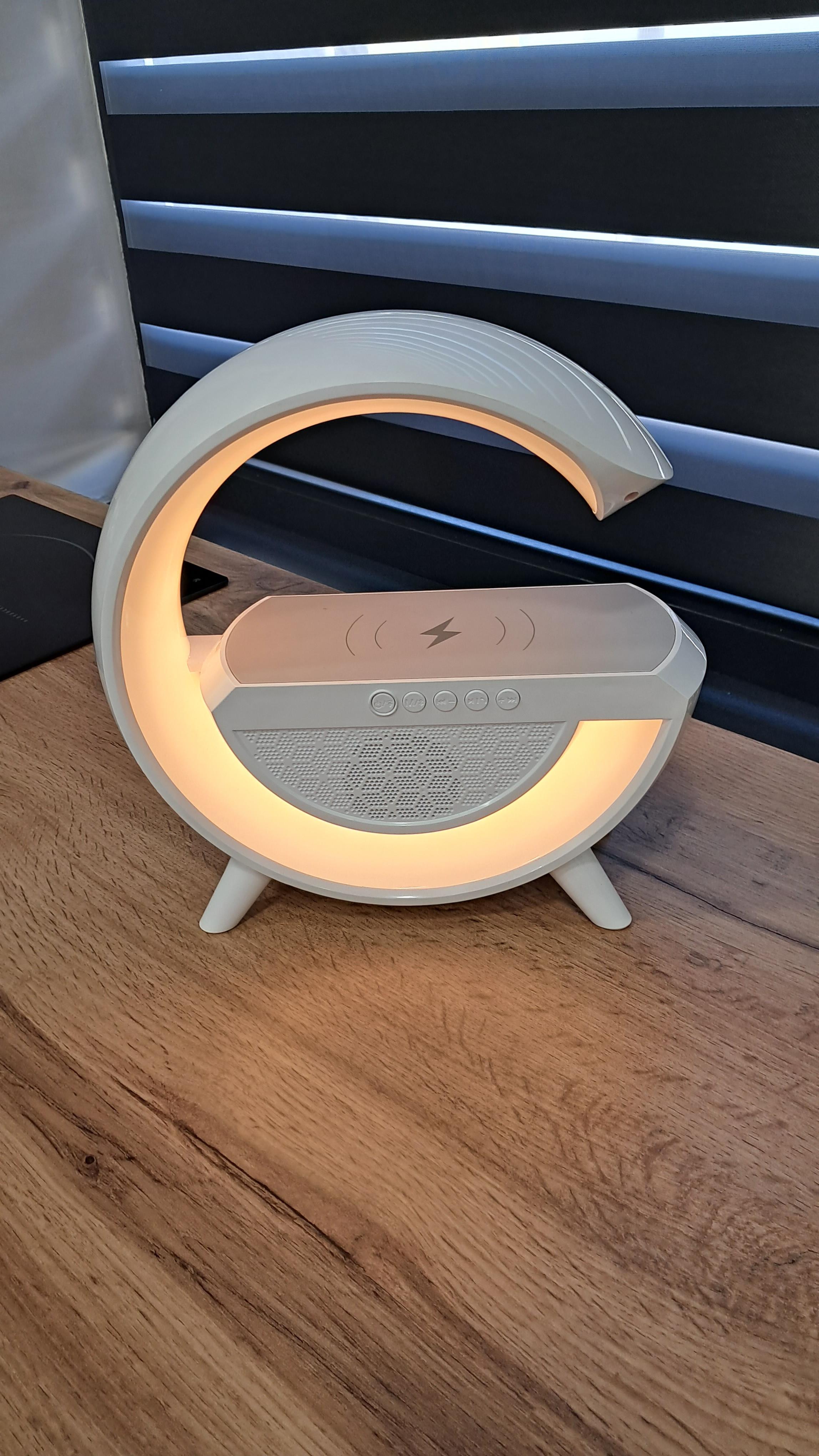 Колонка RGB LED 3в1 беспроводная портативная 20 Вт - фото 6 Колонка RGB LED 3в1 беспроводная портативная 20 Вт - фото 6