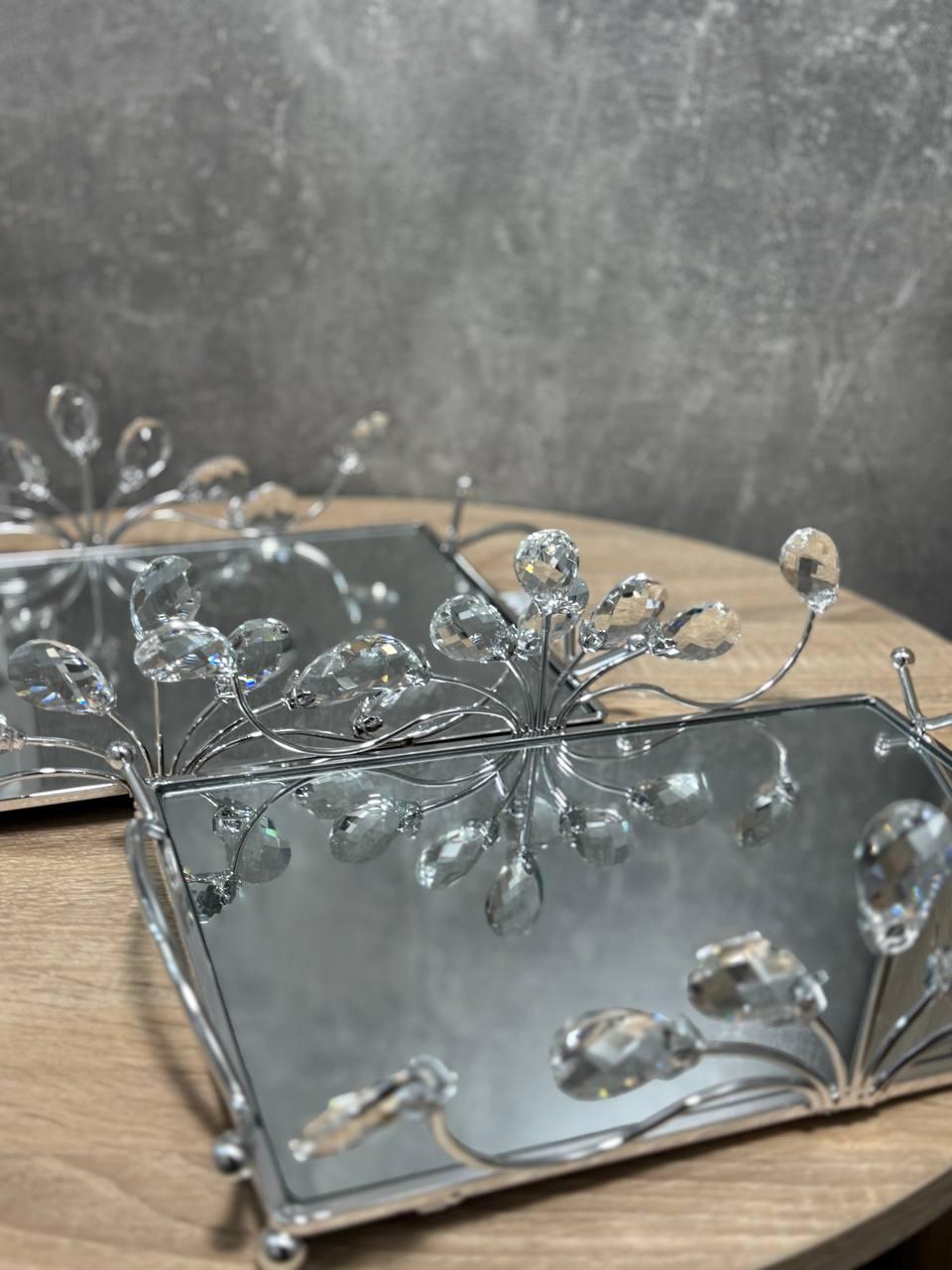 Набір таць Zeyve метал та скло 2 шт. Сріблястий (38C) Набір таць Zeyve метал та скло 2 шт. Сріблястий (38C)