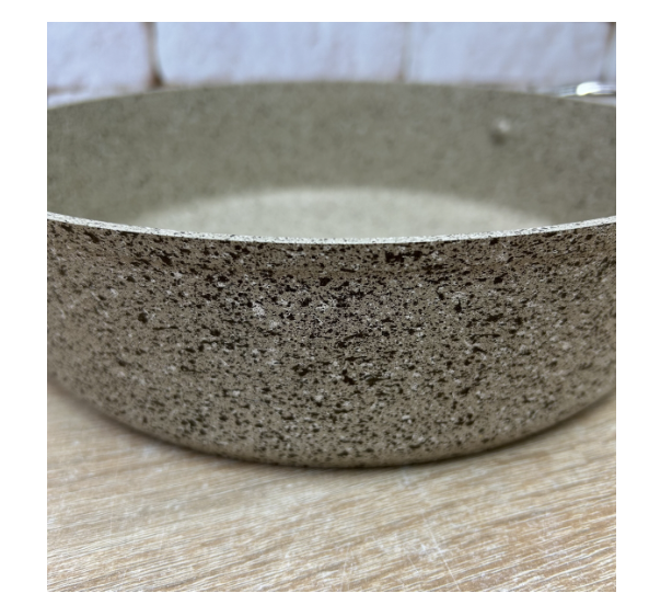 Кастрюля-сотейник OMS из литого алюминия с крышкой для газа и индукции 3,8 л Песочный (3316-3.8) - фото 5