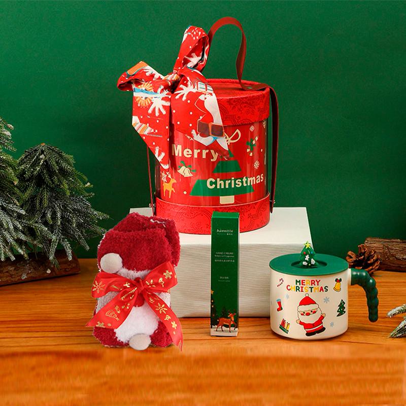 Подарочный набор Lesko 23 Рождественская чашка/крем для рук/носки/новогодний подарок (31160213)