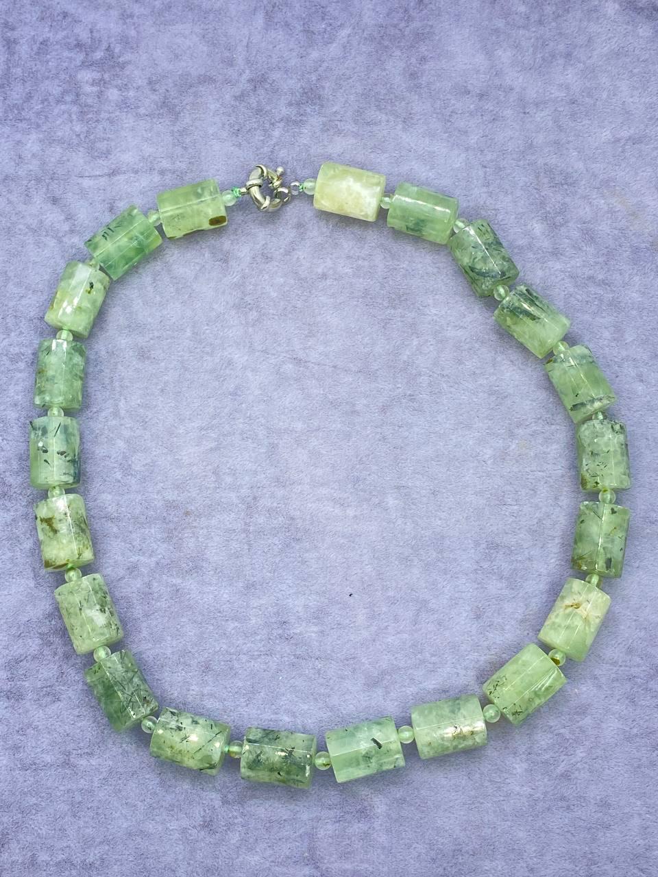 Бусы пренит 46 см Зеленый (1131)