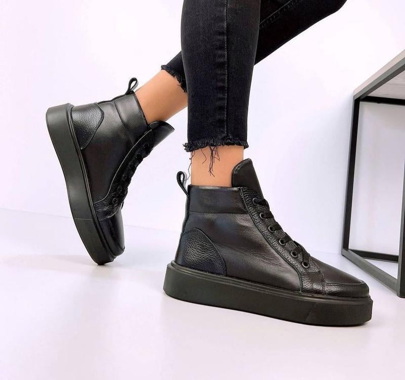 Ботинки женские кожаные Ailinda р. 39 Черный (901-2М)