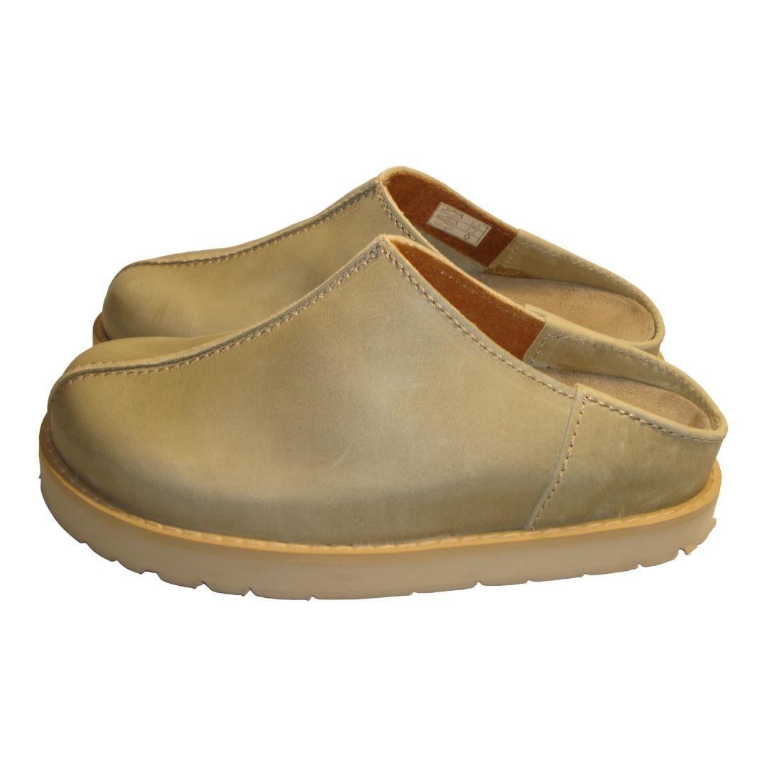 Шлепанцы женские кожаные на платформе Yokono р. 36 23 см Серый (024) Шлепанцы женские кожаные на платформе Yokono р. 36 23 см Серый (024)