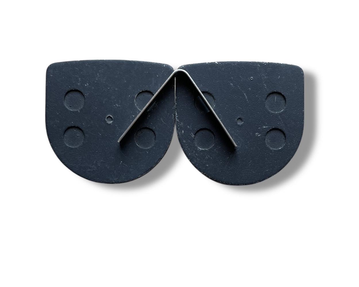 Колодки тормозные велосипедные дисковые Jak YK-16 DS012 24х24,5 мм - фото 6 Колодки тормозные велосипедные дисковые Jak YK-16 DS012 24х24,5 мм - фото 6