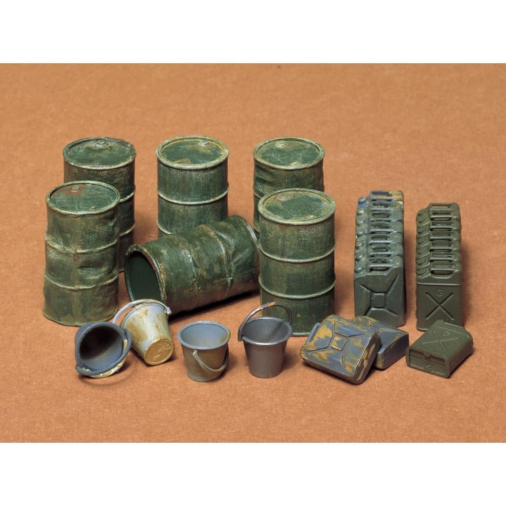 Сборная модель Tamiya набор канистры и бочки 1:35 Jerry Can