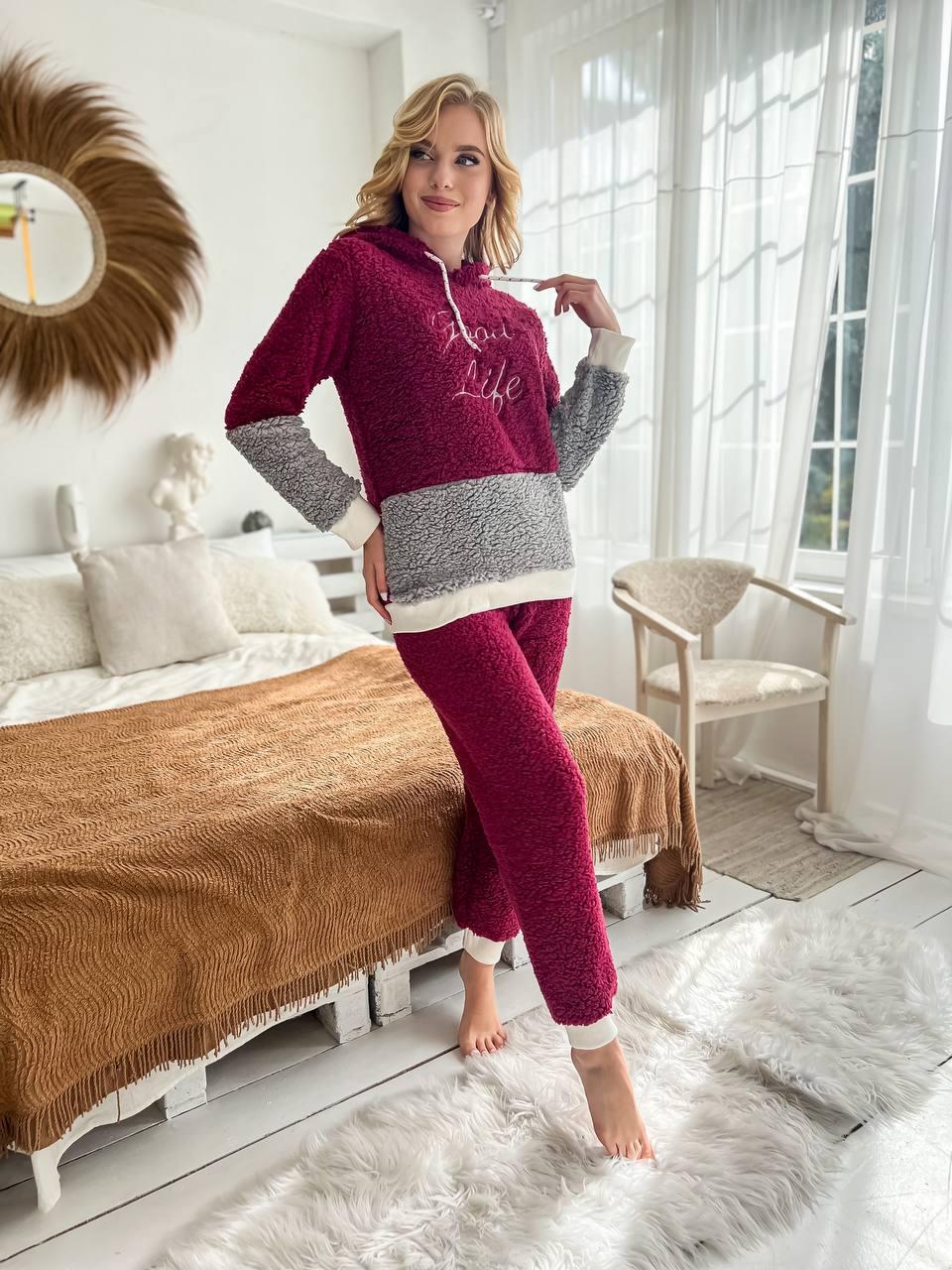 Пижама женская DO2184 на флисе с капюшоном XL Малиновый - фото 5