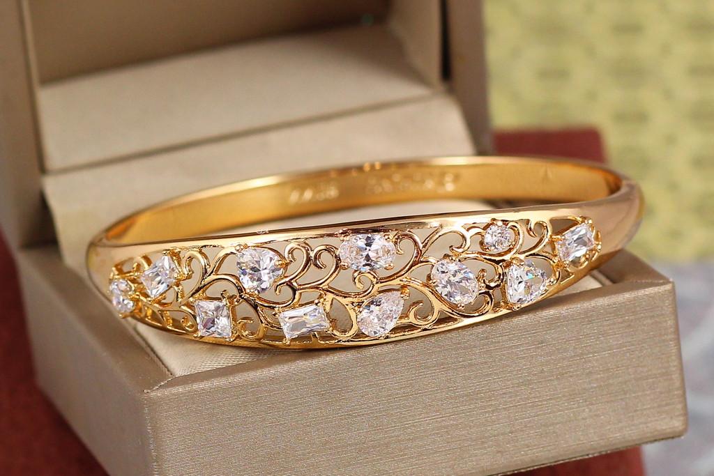 Браслет бенгл Xuping Jewelry Цветочная лужайка 60 мм 13 мм на руку 17-19 см Золотистый (1765402152)