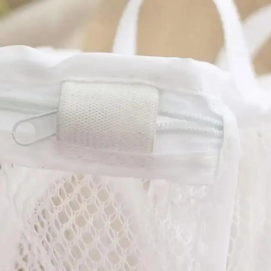 Сумка мішок для делікатного прання взуття 29х26 см захист від деформації Білий (1123) - фото 5 Сумка мішок для делікатного прання взуття 29х26 см захист від деформації Білий (1123) - фото 5