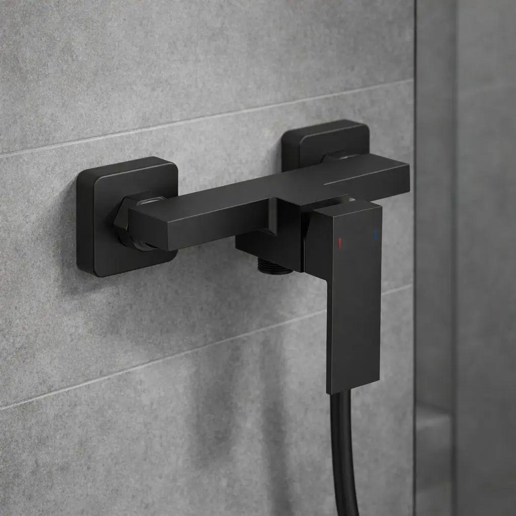 Смеситель для ванной комнаты AND YLN1999-3H настенный одноважельный Черный матовый