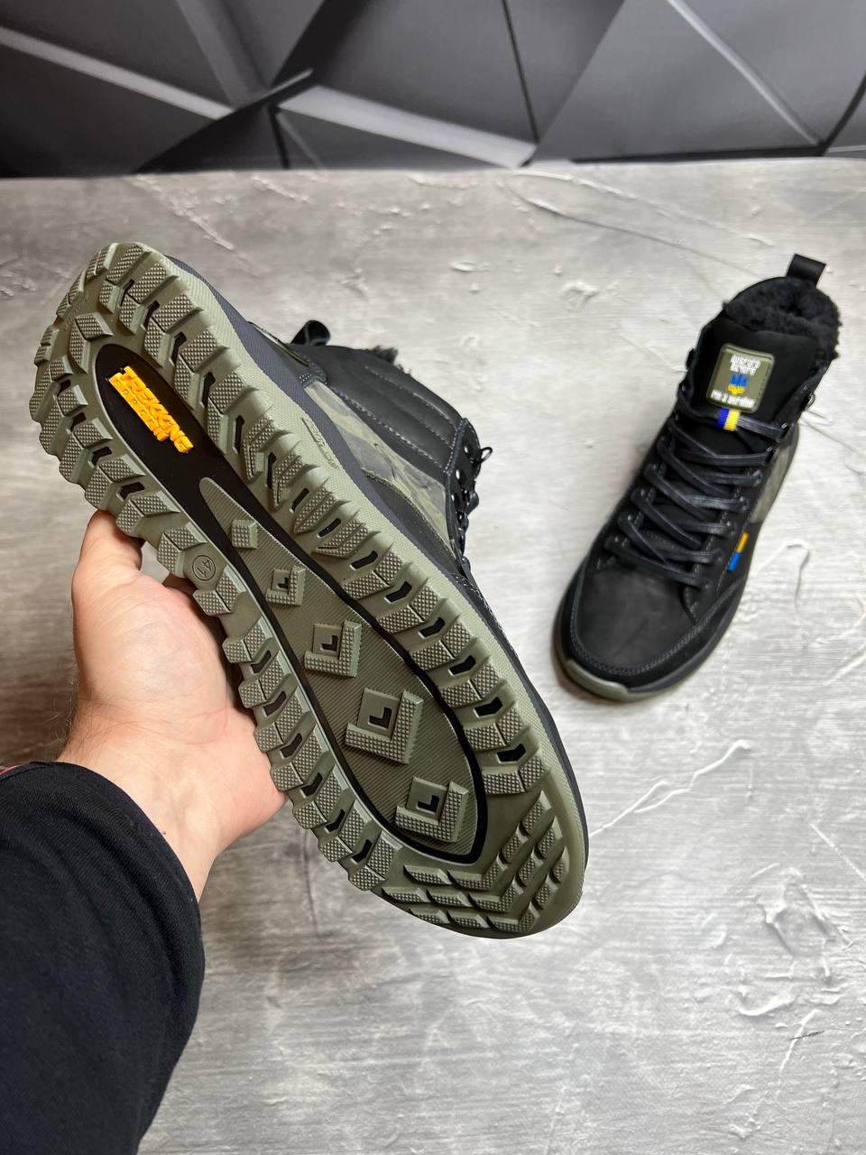 Берці зимові чоловічі з хутром та гербом р. 40 Чорний - фото 7 Берці зимові чоловічі з хутром та гербом р. 40 Чорний - фото 7