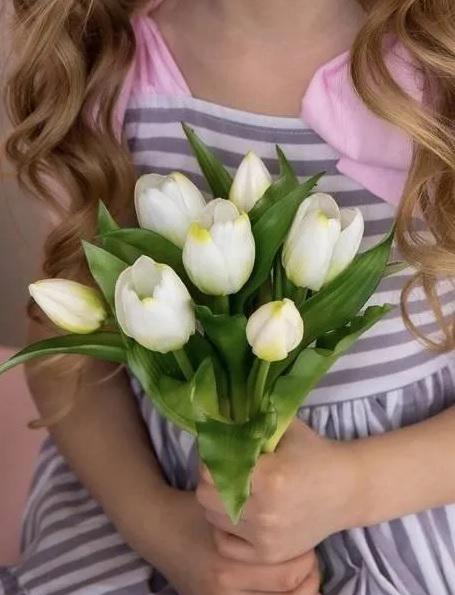 Тюльпан букет Indigo Premium 7 голів 30 см Білий (73229-1) - фото 6 Тюльпан букет Indigo Premium 7 голів 30 см Білий (73229-1) - фото 6