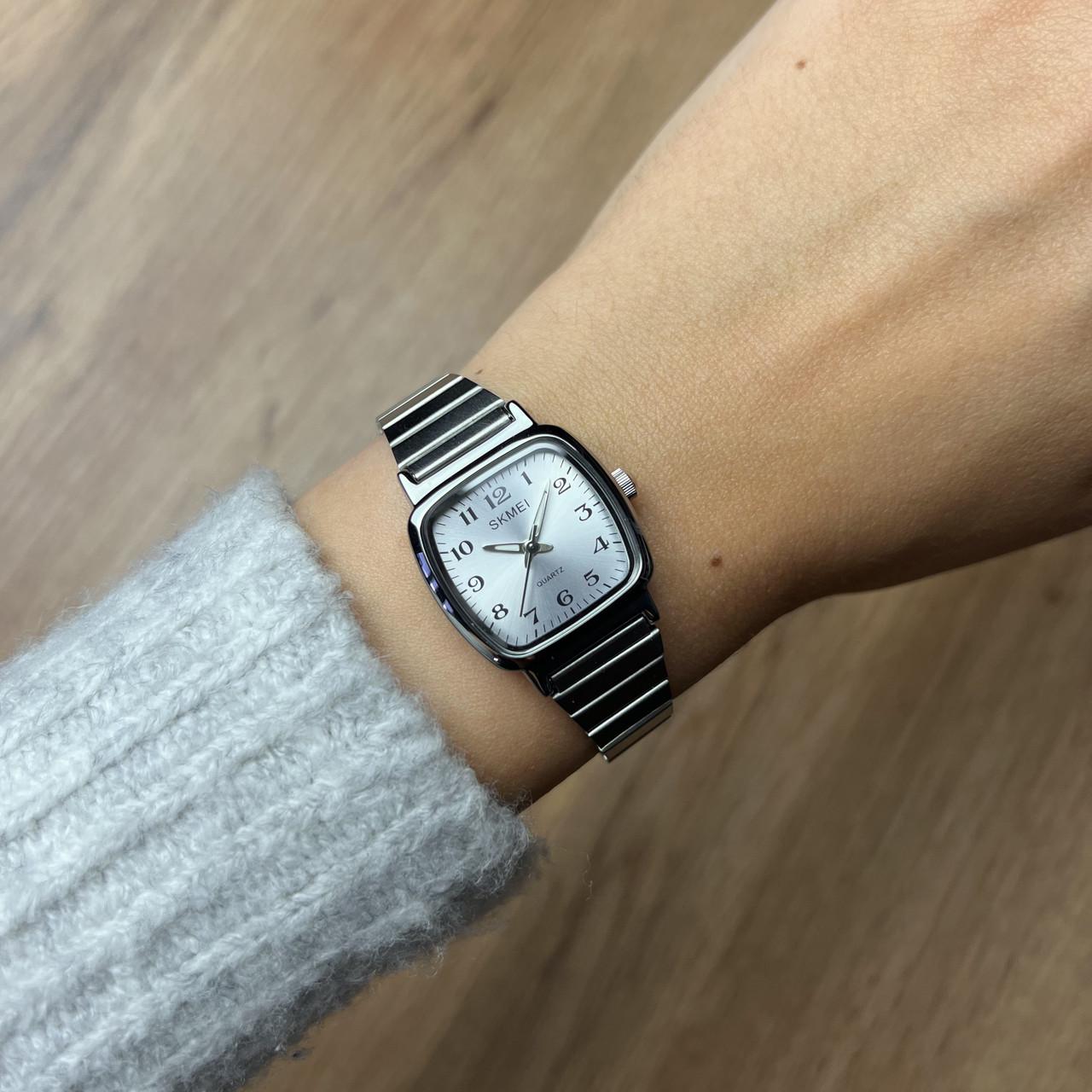 Годинник жіночий металевий Skmei Сріблястий з цифрами (z065-1) - фото 2