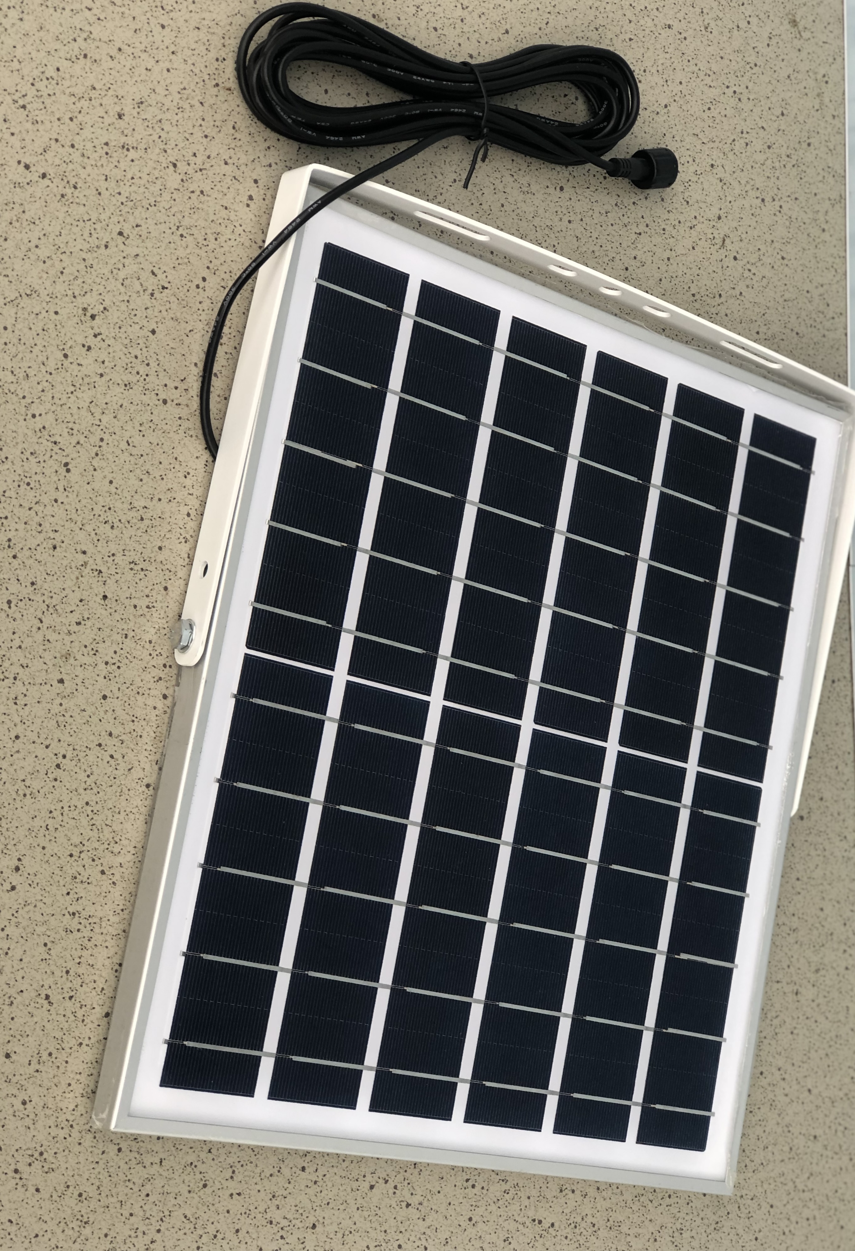 Прожектор с солнечной панелью Hooree 40 W (1495678) - фото 5 Прожектор с солнечной панелью Hooree 40 W (1495678) - фото 5