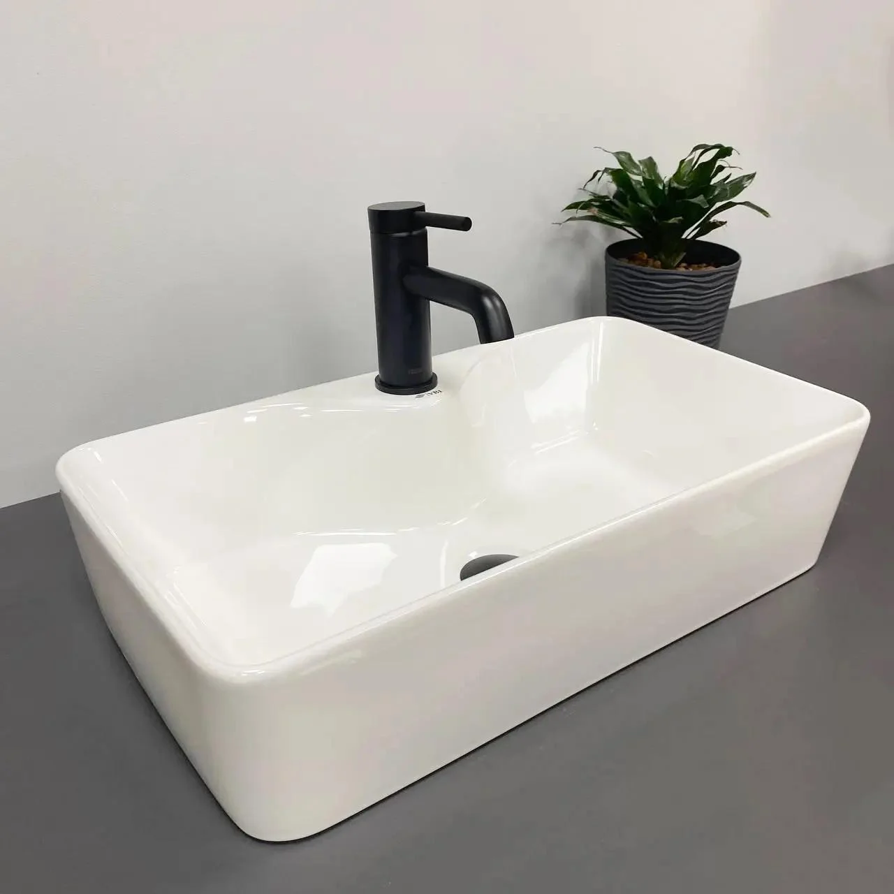 Умывальник накладной VBI FORLI M White (2810372646)