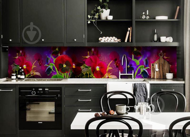 Скинали на кухню Zatarga «Анютины глазки» 650х2500 мм виниловая 3Д наклейка кухонный фартук самоклеящаяся Z180743/1