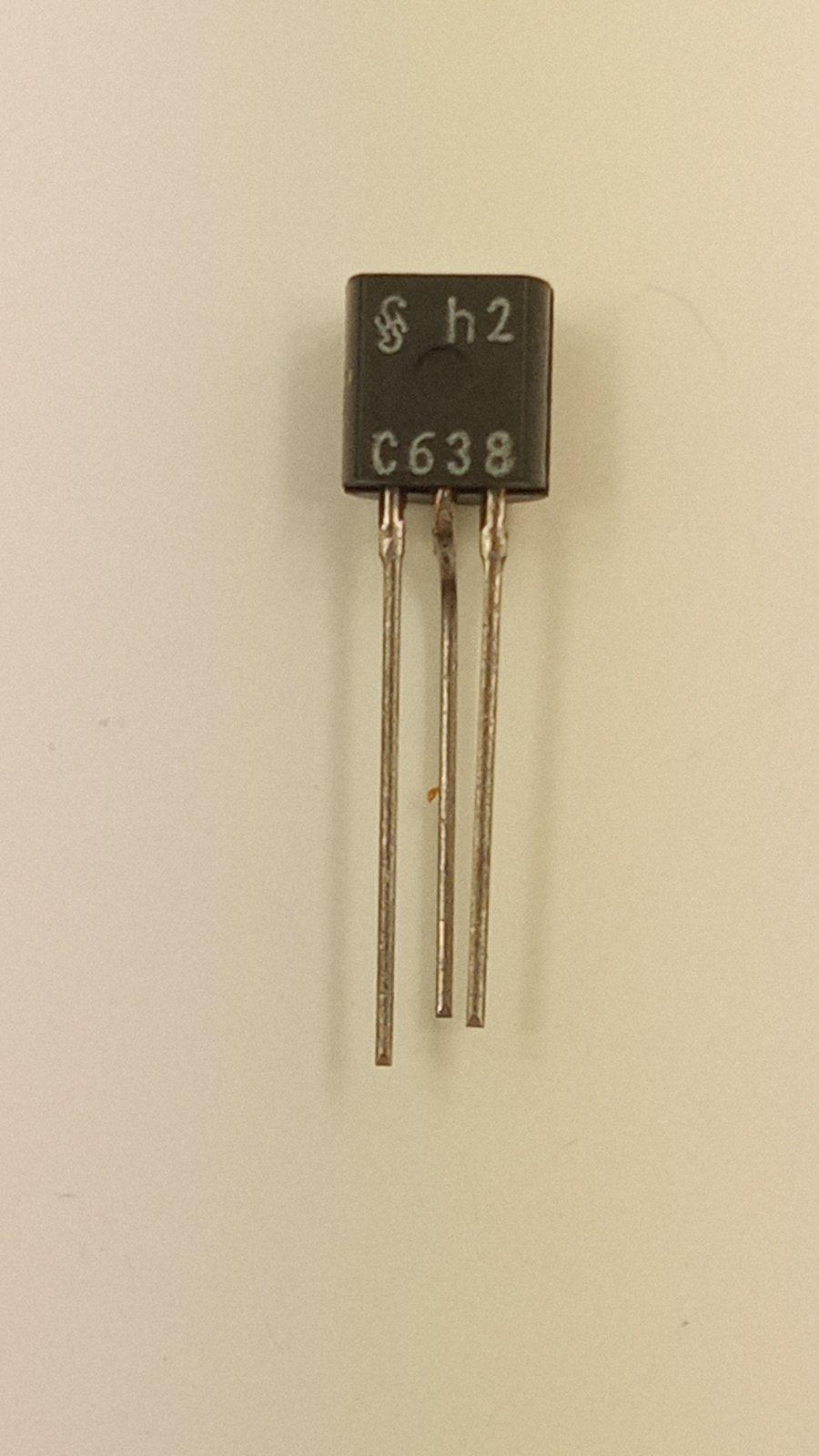 Транзистор BC638 pnp 60V/0.5A TO-92 (29023) Транзистор BC638 pnp 60V/0.5A TO-92 (29023)