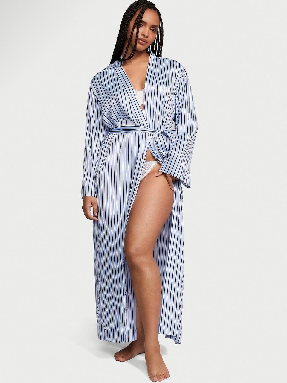 Халат женский Victoria's Secret (3600905038QC9) Satin Long Robe XS/S Голубой (2217895232) Халат женский Victoria's Secret (3600905038QC9) Satin Long Robe XS/S Голубой (2217895232)