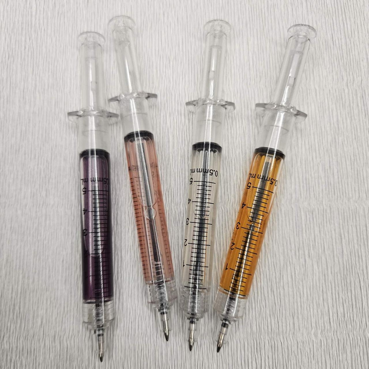 Ручкаи набор в виде шприца 4 шт. (2458712435) Ручкаи набор в виде шприца 4 шт. (2458712435)