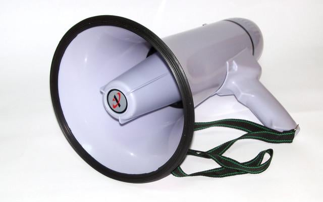 Громкоговоритель аккумуляторный MEGAPHONE HW 20B - фото 4 Громкоговоритель аккумуляторный MEGAPHONE HW 20B - фото 4