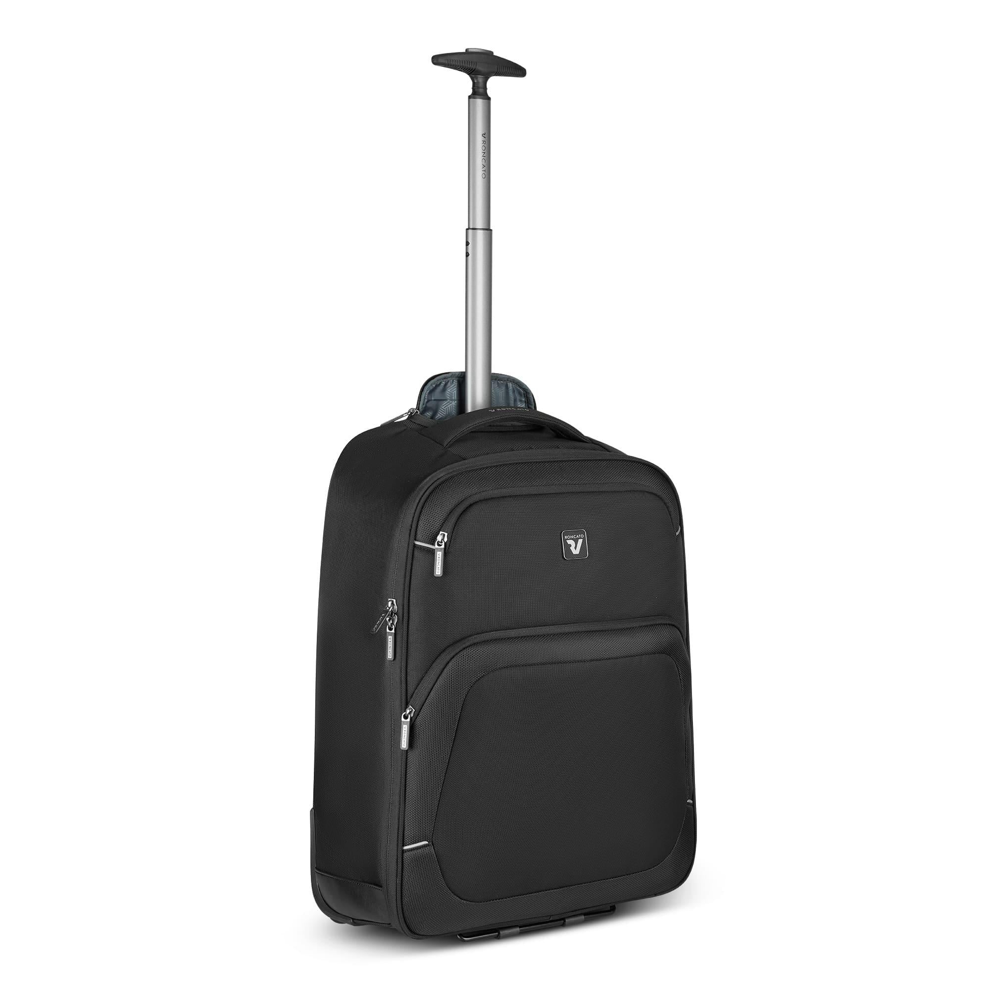 Рюкзак-ручна поклажа на колесах Roncato GATEWAY 416260/01 для Ryanair 55х40х20 см 2,6 кг 40 л 17" Чорний (31806989)