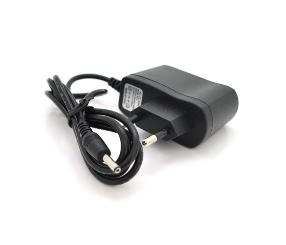 Адаптер живлення імпульсний VOLTRONIC XBS-0910 9V 1A 9W 0,5 м Black (XBS-0910-3)