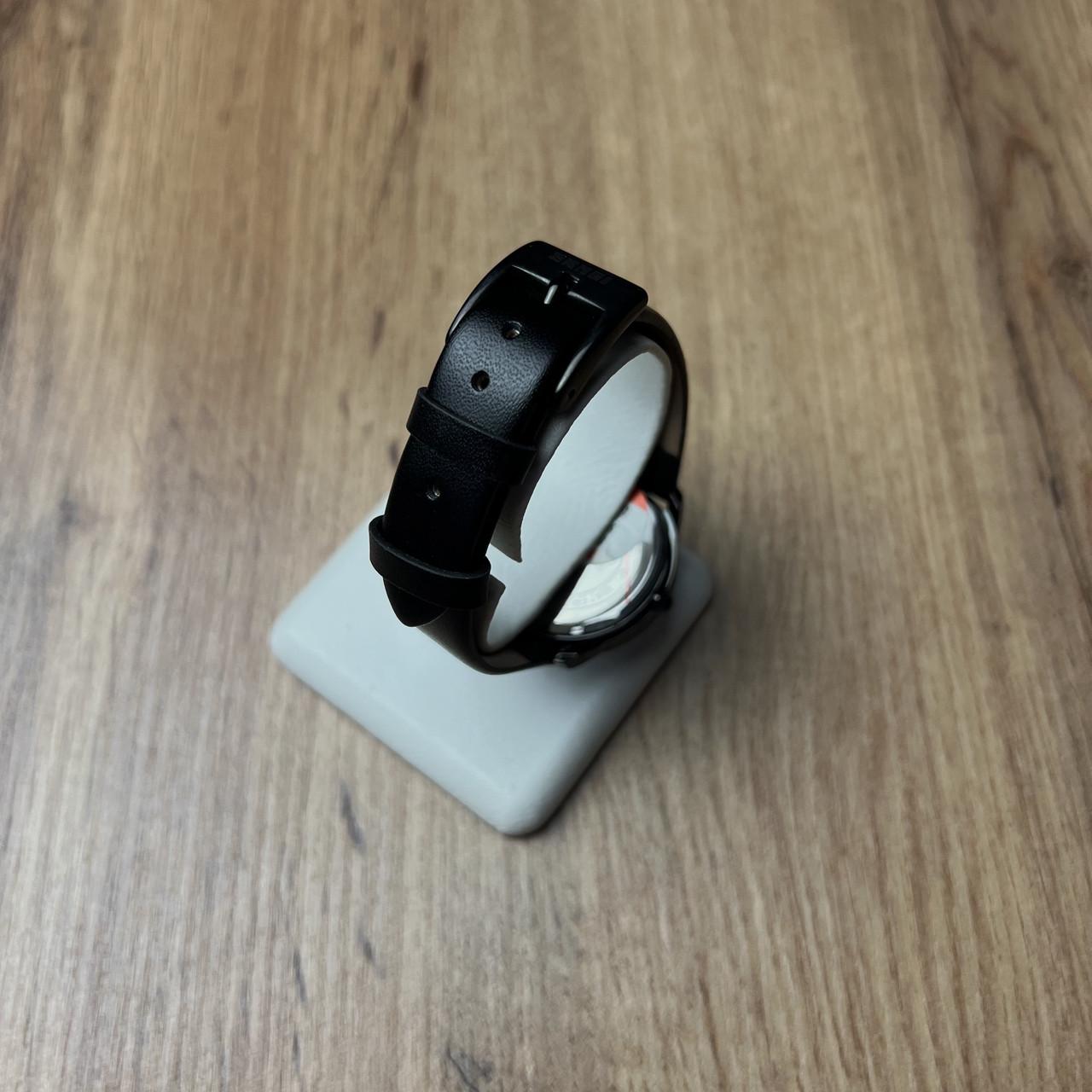 Годинник жіночий Skmei штучна шкіра Чорний (z059) - фото 4 Годинник жіночий Skmei штучна шкіра Чорний (z059) - фото 4