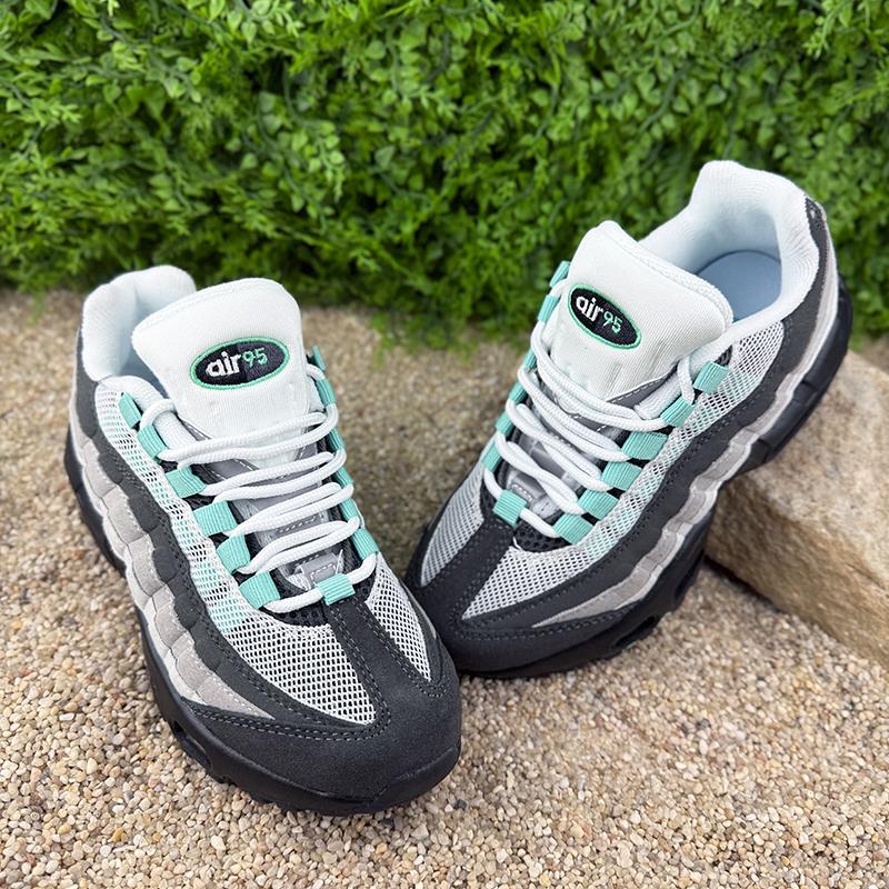 Кросівки жіночі шкіряні Air Max 95 Е-002059-8 p. 39 24,5 см Сірий