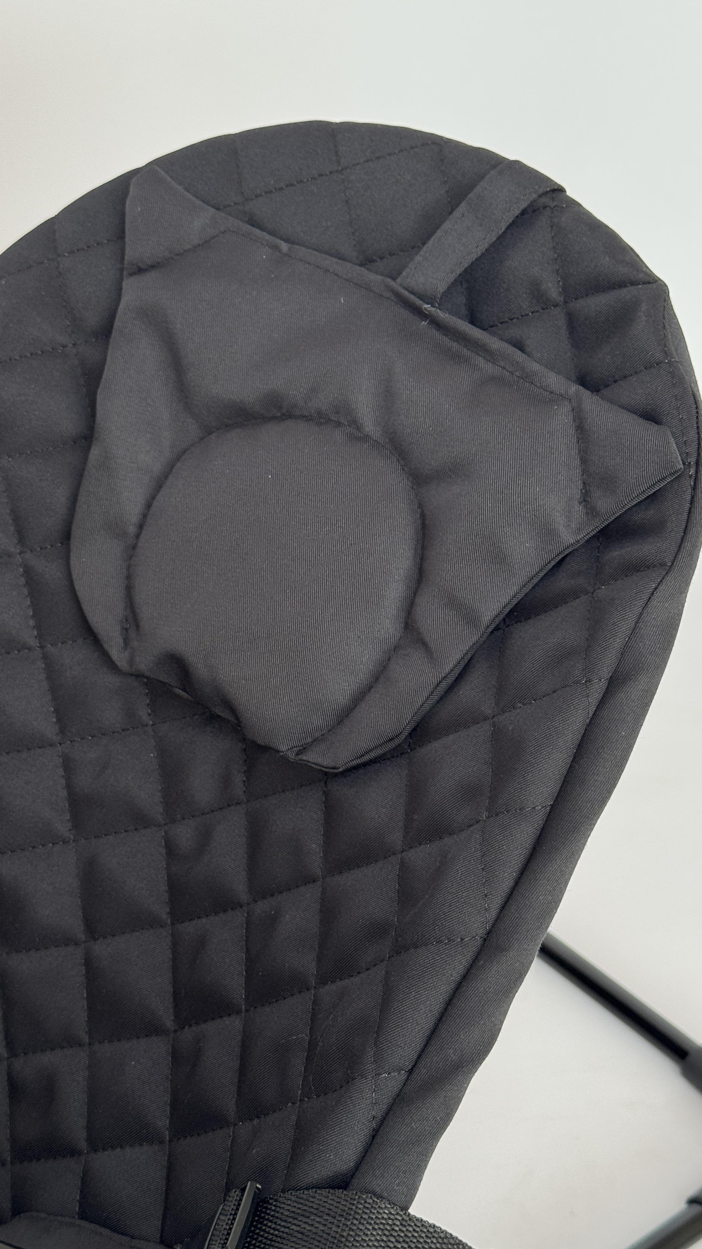 Шезлонг дитячий центр, що заколисує, з подушкою і дугою для новонароджених дітей Чорний - фото 3 Шезлонг дитячий центр, що заколисує, з подушкою і дугою для новонароджених дітей Чорний - фото 3