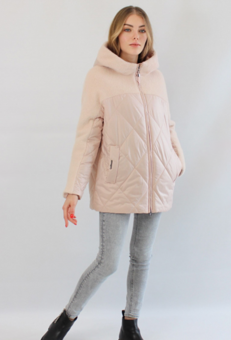 Женская куртка оверсайз 32822 Розовые жемчужины р. 52