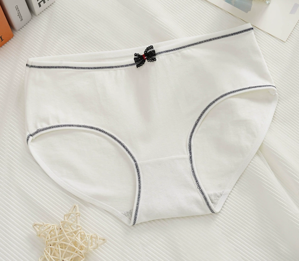 Трусы-слипы женские хлопковые M (23-34-1344-Б-M) Белый