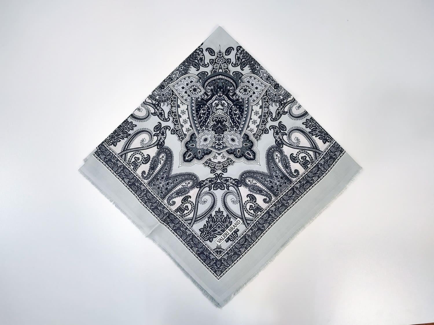 Платок с узором 80x80 см Серый (ХустM278)