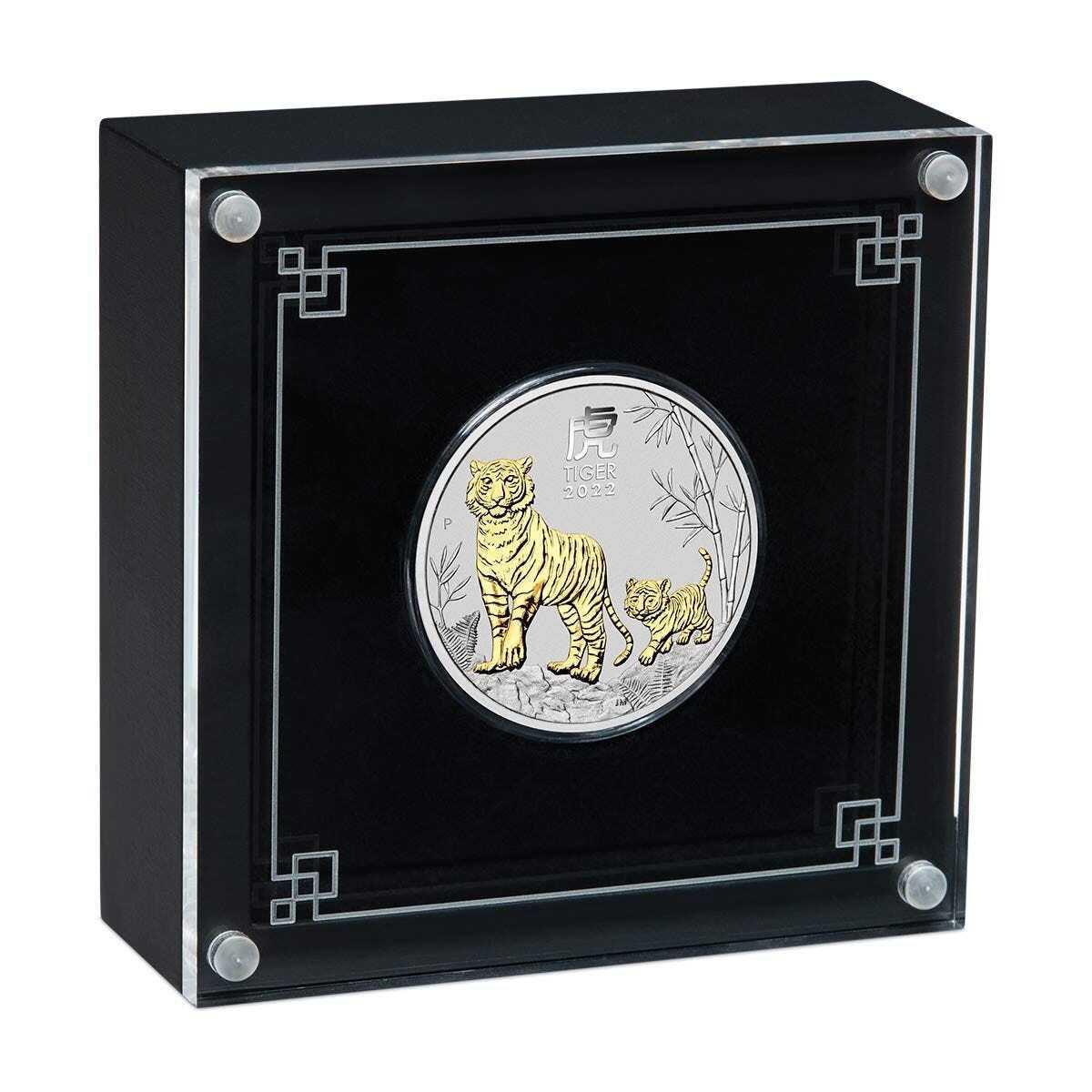 Срібна позолочена монета Tiger Lunar Year Series III 31,1 г 2022 р - фото 3