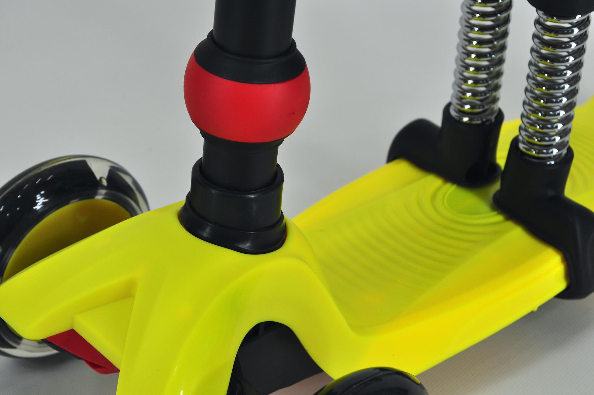 Самокат біговіл Maraton Credo 3в1 дитячий триколісний з сидінням та батьківською ручкою Жовтий - фото 6