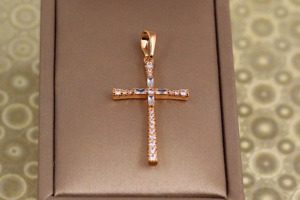 Крестик Xuping Jewelry тонкий длинный с кристаллами 3,3 см Золотистый (33356533)