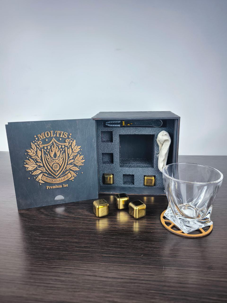 Подарочный набор для виски Moltis Premium Set Quadro бокал/щипцы/мешочек/подставка и 5 охлаждающих кубиков (MR-1023)