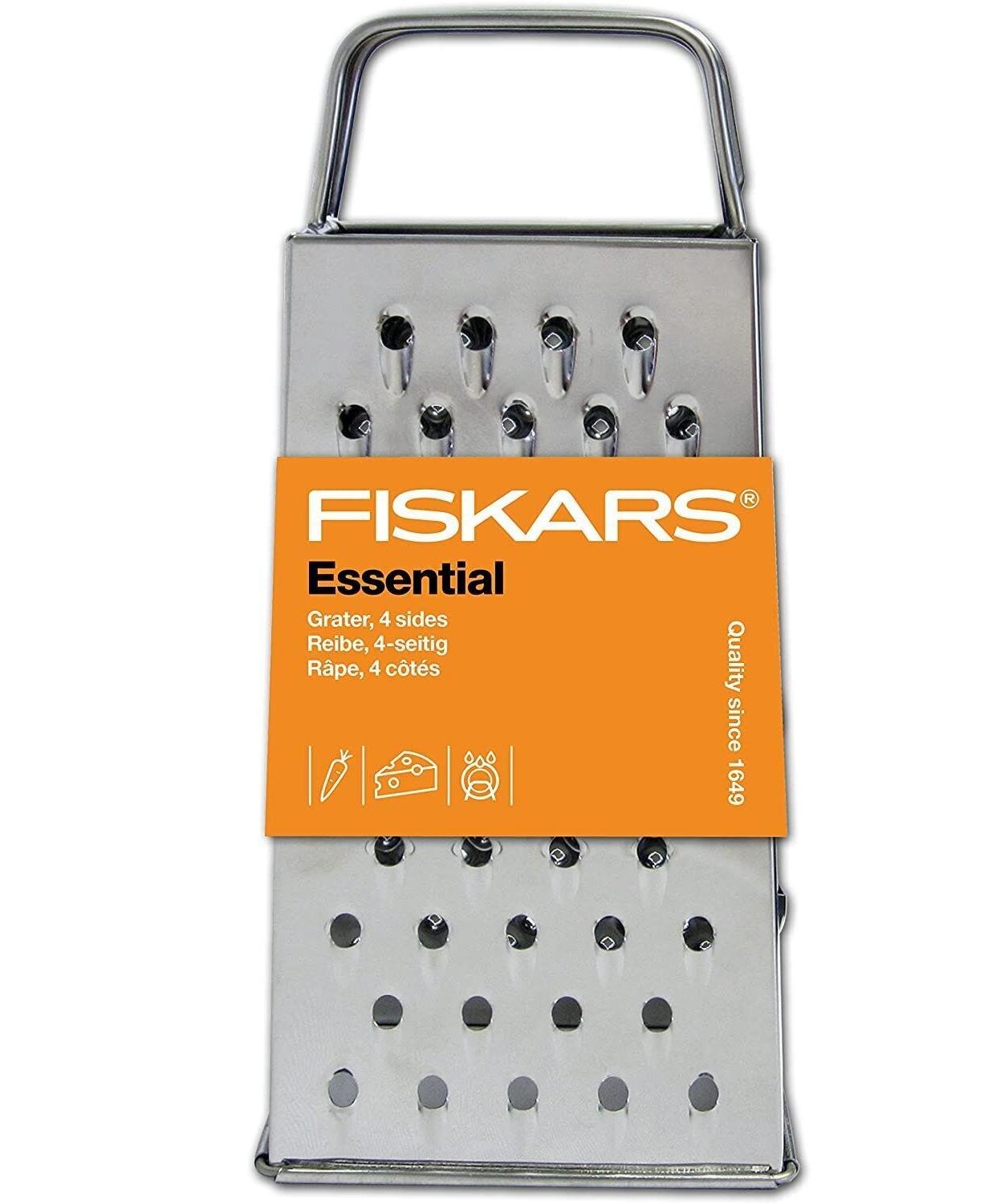 Тертка Fiskars Essential 23,8x10,3x7,9 см Нержавіюча сталь (1023798)