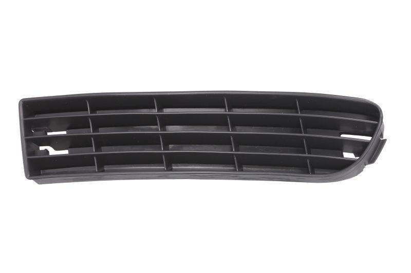 Решетка бампера AVTM Audi A6 95-97 левая (0013 995)