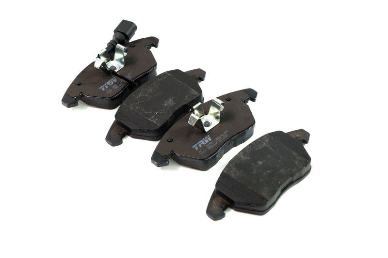 Тормозные колодки дисковые TRW Engine Components для Audi A3 TT передние (GDB1807)